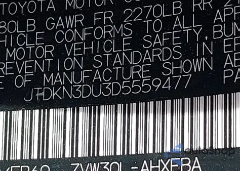 2013 Toyota Prius Three z USA, uszkodzony, nr VIN JTDKN3DU3D5559477